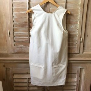 TOBI White Backless Spandex Shift Dress